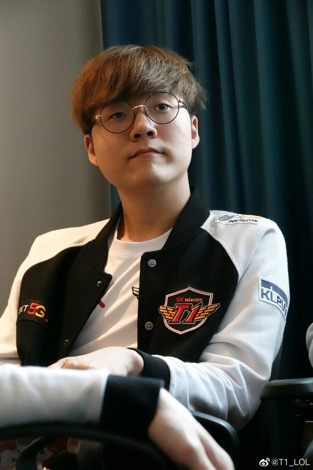 Faker官方宣布败北新规，美国队引发争议！再创辉煌时刻(faker天价皮肤)