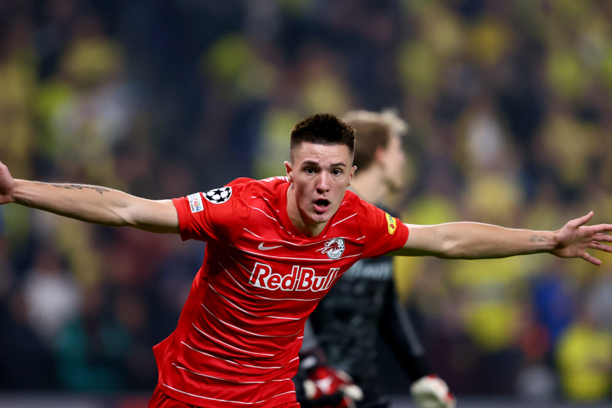 关于西甲转会期走向成谜；费耶诺德战术微调；管理层满意；控场能力受关注的信息-ayx